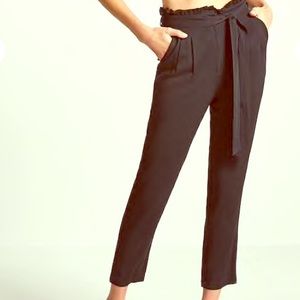 F21 black crop pant